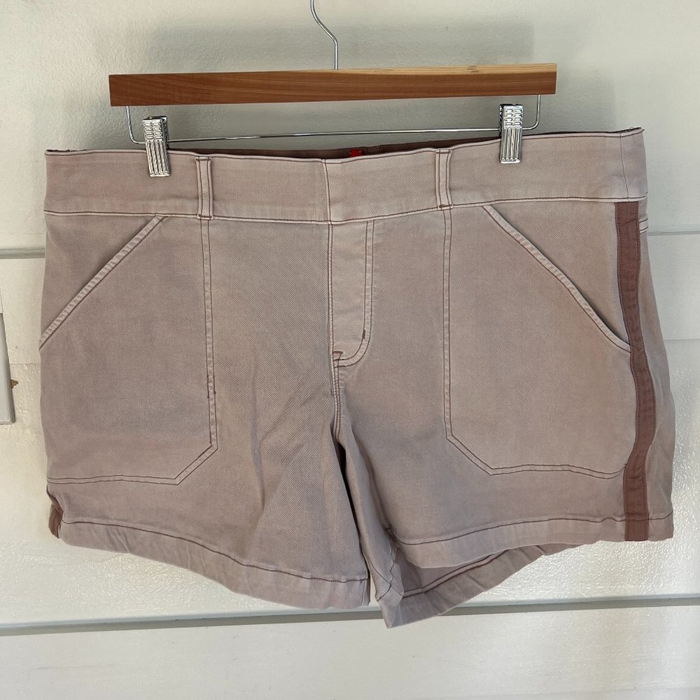 Spanx Stretch Twill Shorts, 6", pull-on size 2X, dusty pink